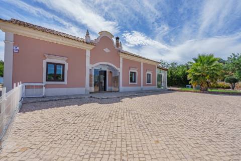 Excelente propriedade de 3 quartos perto de São Bras de Alportel