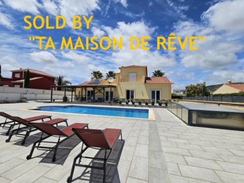 VENDIDO PELA ' TA MAISON DE RÊVE'

