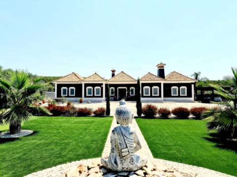 VENDIDA PELA ' TA MAISON DE RÊVE'