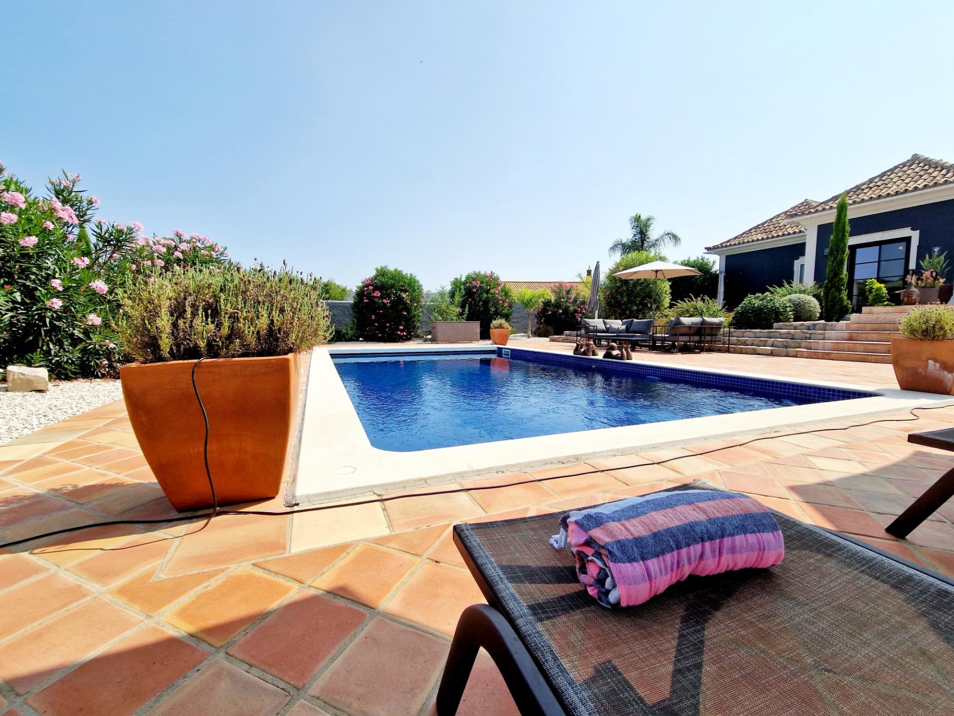 VENDIDA PELA ' TA MAISON DE RÊVE'