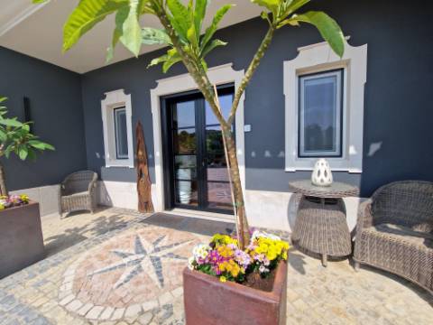 VENDIDA PELA ' TA MAISON DE RÊVE'