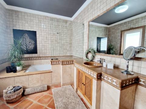 VENDIDA PELA ' TA MAISON DE RÊVE'