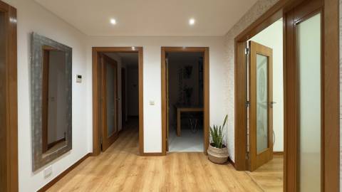 APARTAMENTO T4 PARA VENDA EM LOULÉ ALGARVE