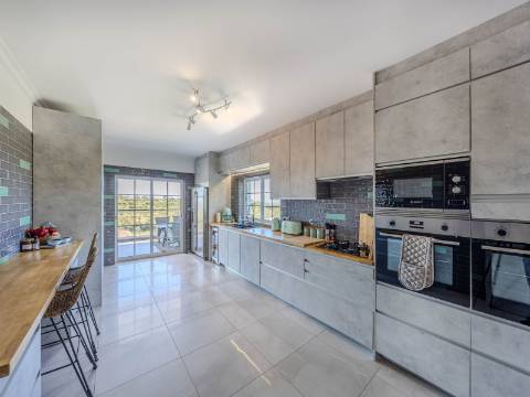 Boliqueime - Moradia Isolada T5 com vista MAR