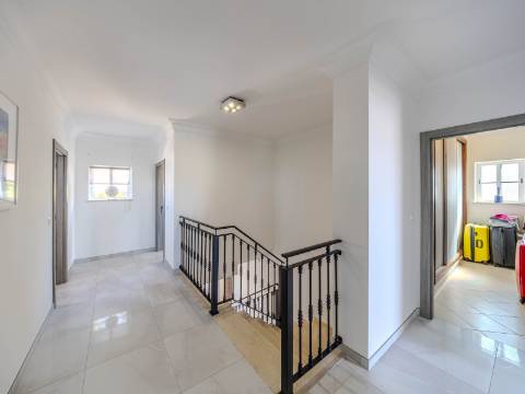 Boliqueime - Moradia Isolada T5 com vista MAR