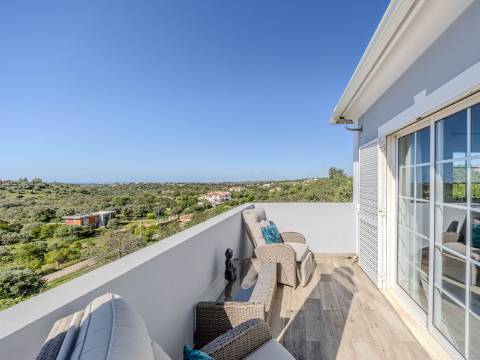 Boliqueime - Moradia Isolada T5 com vista MAR