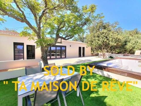 VENDIDA PELA 'TA MAISON DE RÊVE'