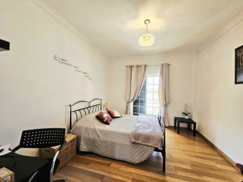 EXCLUSIVIDADE

Excelente moradia geminada de 3 quartos situada ao sul de Almancil.