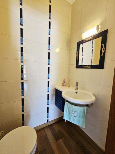 EXCLUSIVIDADE

Excelente moradia geminada de 3 quartos situada ao sul de Almancil.