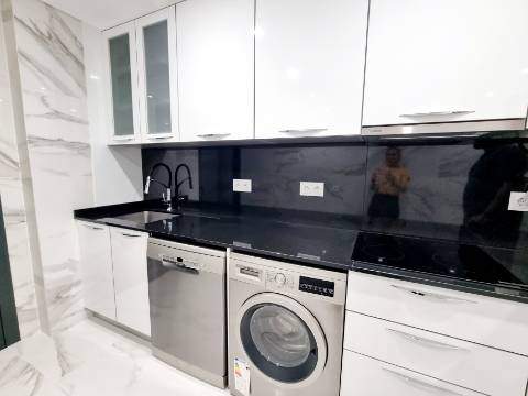 Apartamentos novos em Gambelas, Faro, com acabamentos de luxo