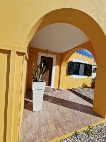 Magnifica propriedade situada a porta da cidade de Tavira em zona urbana.