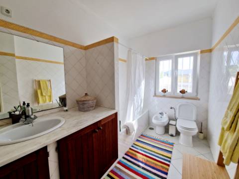 Magnifica propriedade situada a porta da cidade de Tavira em zona urbana.