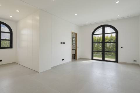 CPCV ASSINADO


Deslumbrante moradia de 4 quartos situada na aldeia de St.Barbara de Nexe.