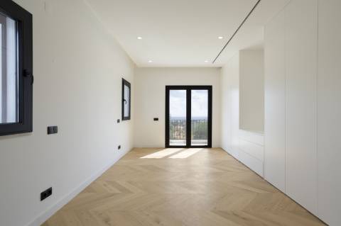 CPCV ASSINADO


Deslumbrante moradia de 4 quartos situada na aldeia de St.Barbara de Nexe.