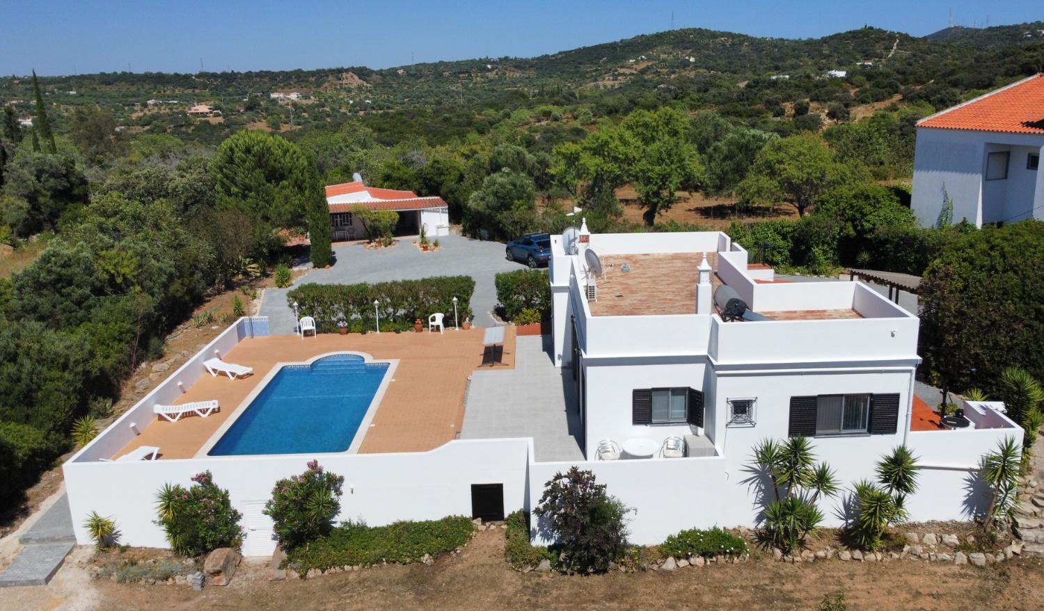 VENDIDA PELA 'TA MAISON DE RÊVE'