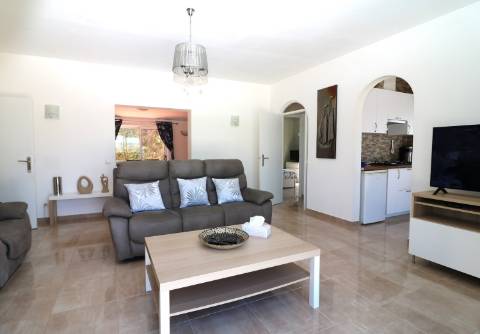 VENDIDA PELA 'TA MAISON DE RÊVE'