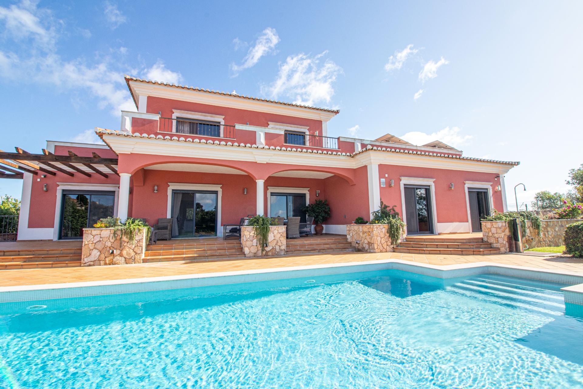 Paraíso Privado com vistas panorâmicas do mar