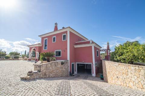 Paraíso Privado com vistas panorâmicas do mar