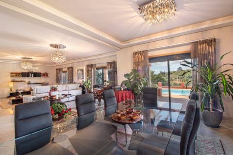 Paraíso Privado com vistas panorâmicas do mar