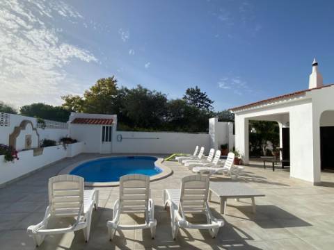 VENDIDA PELA ' TA MAISON DE RÊVE'