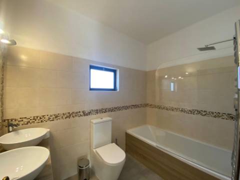 VENDIDA PELA ' TA MAISON DE RÊVE'