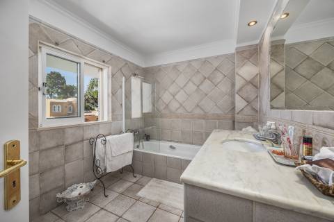 Viver Junto ao Golfe no Coração de Vilamoura