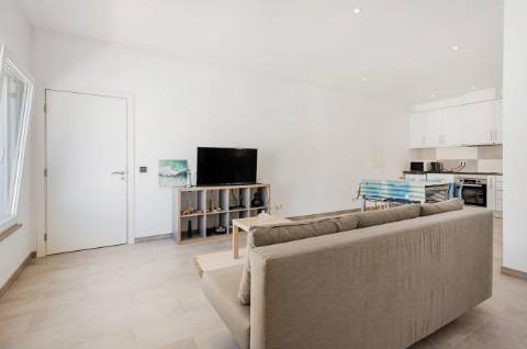 Moderna Moradia T3 com Anexo T2 Independente