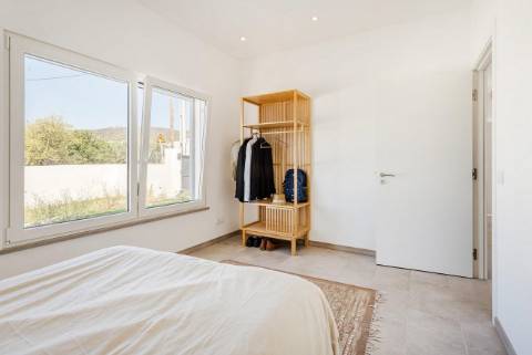 Moderna Moradia T3 com Anexo T2 Independente