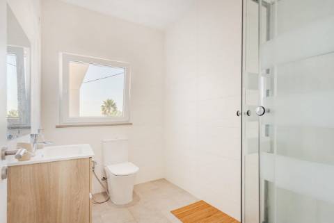 Moderna Moradia T3 com Anexo T2 Independente