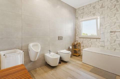 Moderna Moradia T3 com Anexo T2 Independente