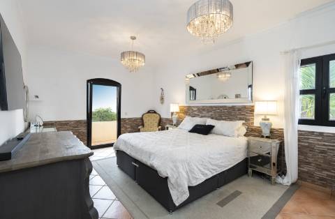 Villa tradicional 3 quartos com piscina em Loulé