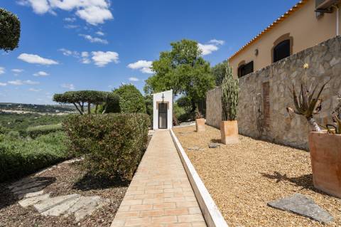 Villa tradicional 3 quartos com piscina em Loulé