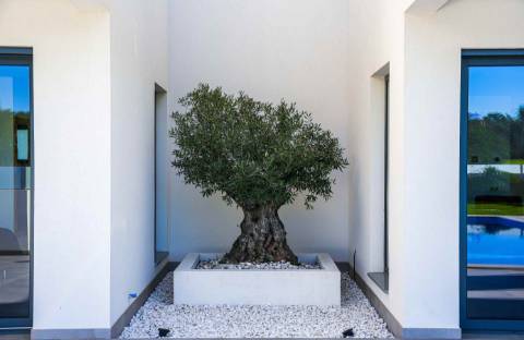 Fantástica Moradia de Luxo 4 quartos, garagem e piscina em Albufeira