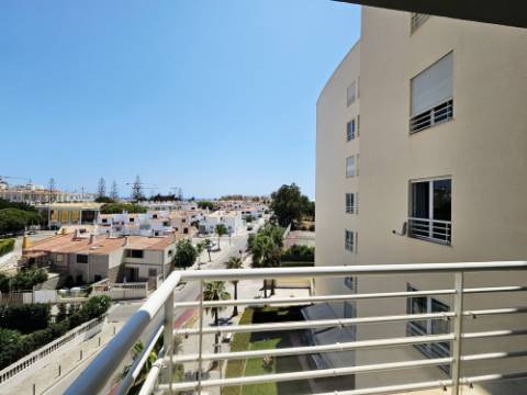 VILAMOURA - Apartemento de 3 quartos a apenas 2 minutos da praia e da marina.