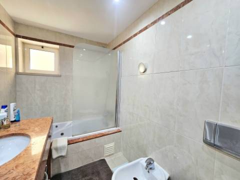 VILAMOURA - Apartemento de 3 quartos a apenas 2 minutos da praia e da marina.