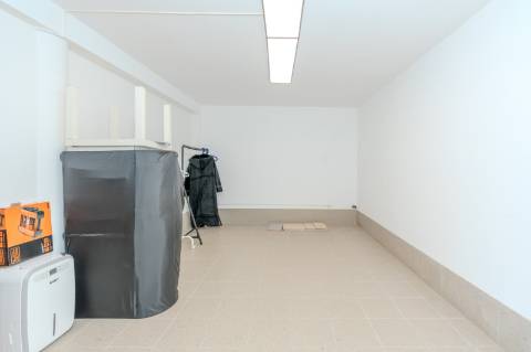 Moradia 4 quartos com garagem e piscina perto Loulé