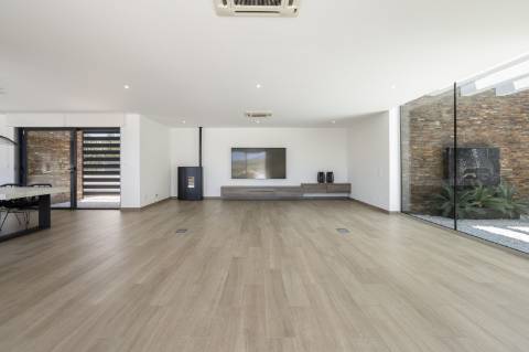 VENDIDA PELA ' TA MAISON DE RÊVE'