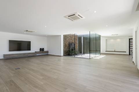 VENDIDA PELA ' TA MAISON DE RÊVE'