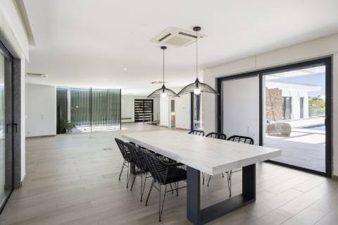 VENDIDA PELA ' TA MAISON DE RÊVE'