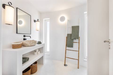 Moinho com casa, piscina e terreno com 12.200m2, em São Brás de Alportel