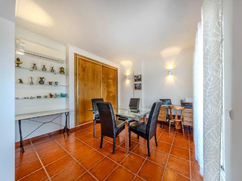 TRIANGULO DOURADO - Moradia em condomínio privado, perto de Vale do Lobo