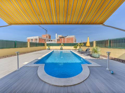 TRIANGULO DOURADO - Moradia em condomínio privado, perto de Vale do Lobo