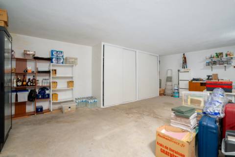 Moradia em condomínio privado, perto de Vale do Lobo