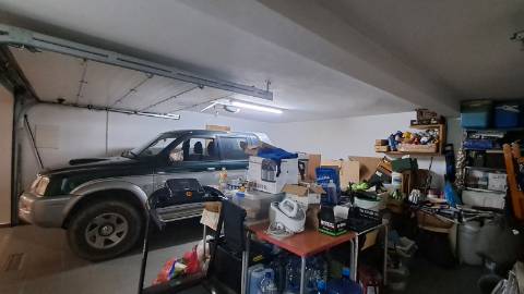 Moradia T3 com Terraço e Garagem em Salir - Conforto e Tranquilidade no Algarve