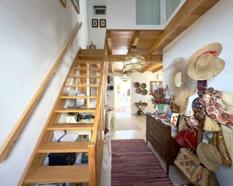 Casa geminada com charme I T2 +1 I Quintal I Centro de Vila Real de Santo António