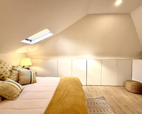 Casa geminada com charme I T2 +1 I Quintal I Centro de Vila Real de Santo António