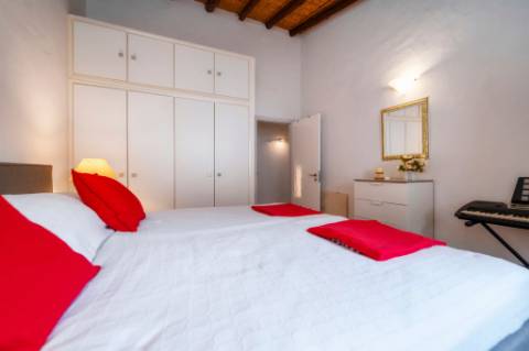 Moradia Térrea V4 com garagem e piscina perto Loulé