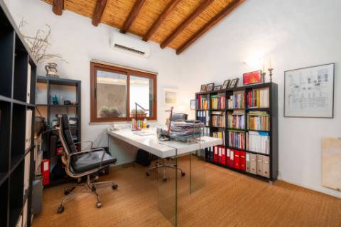 Moradia Térrea V4 com garagem e piscina perto Loulé