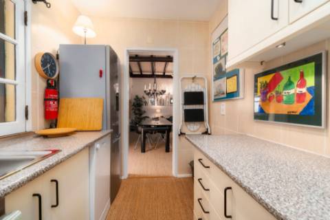 Moradia Térrea V4 com garagem e piscina perto Loulé