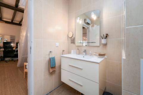 Moradia Térrea V4 com garagem e piscina perto Loulé